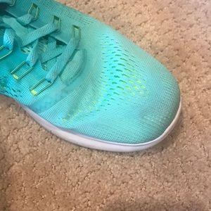 Nike Shoes - Nike shoes Nike Shoes - Nike shoes